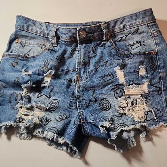 Almost Famous Blue Jean Shorts with Artistic Patterns - Picture 1 of 3